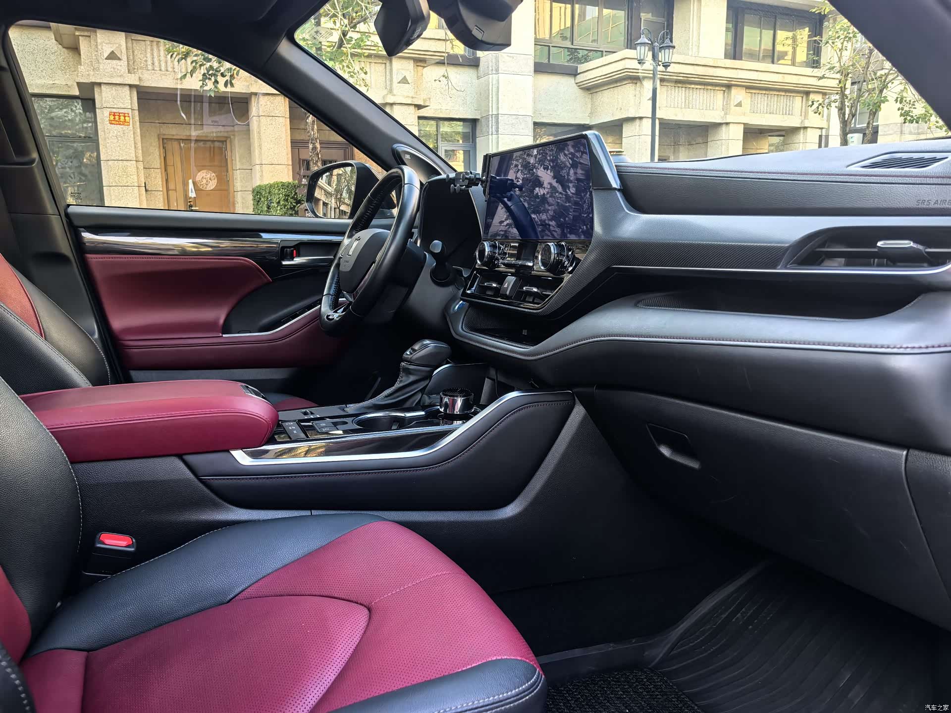 Toyota Crown, 2022 12