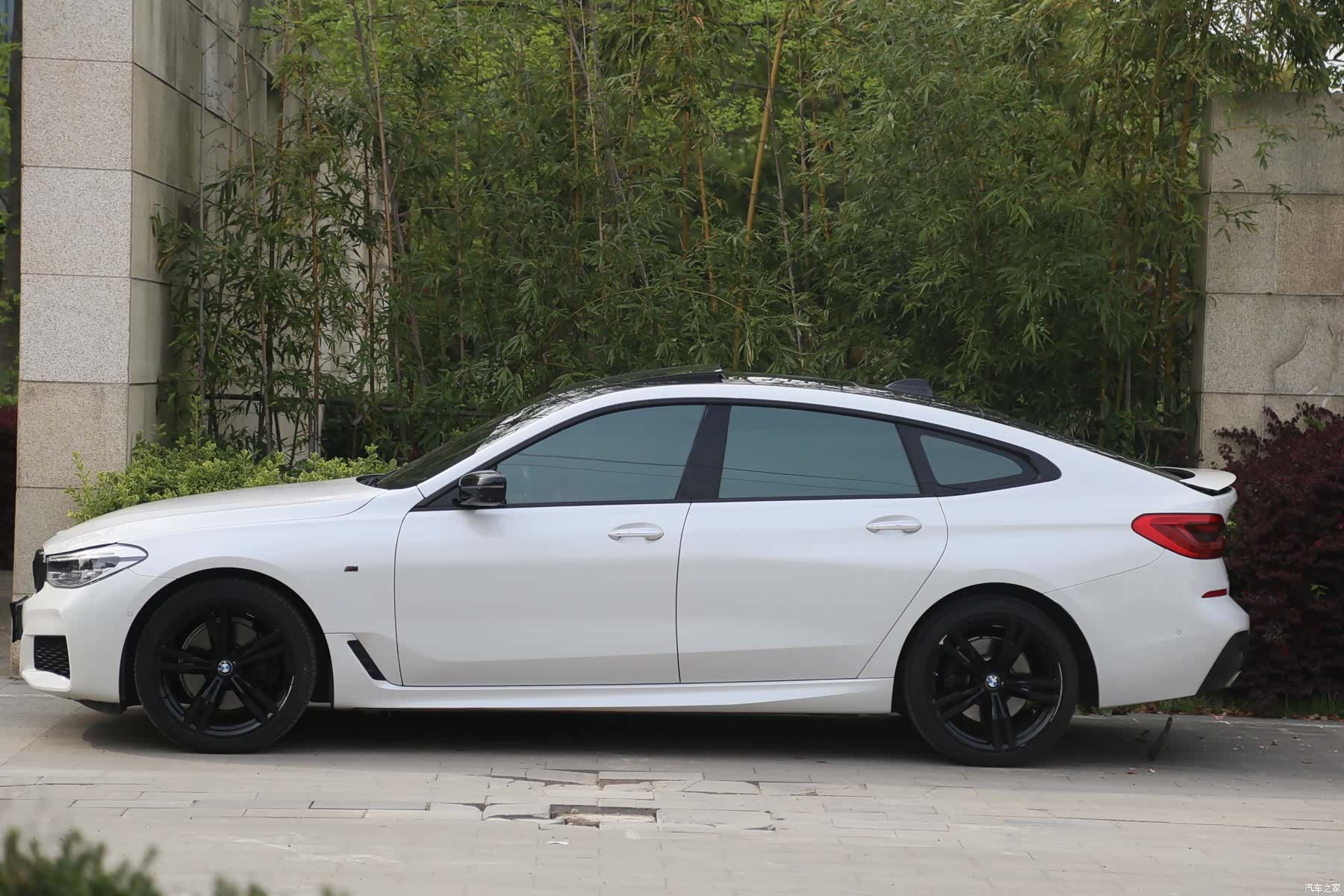 BMW 6 Series GT, 2018 11