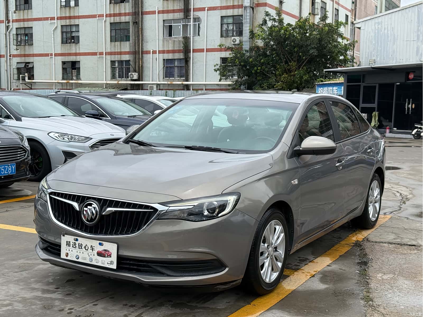 Buick V, 2018 1