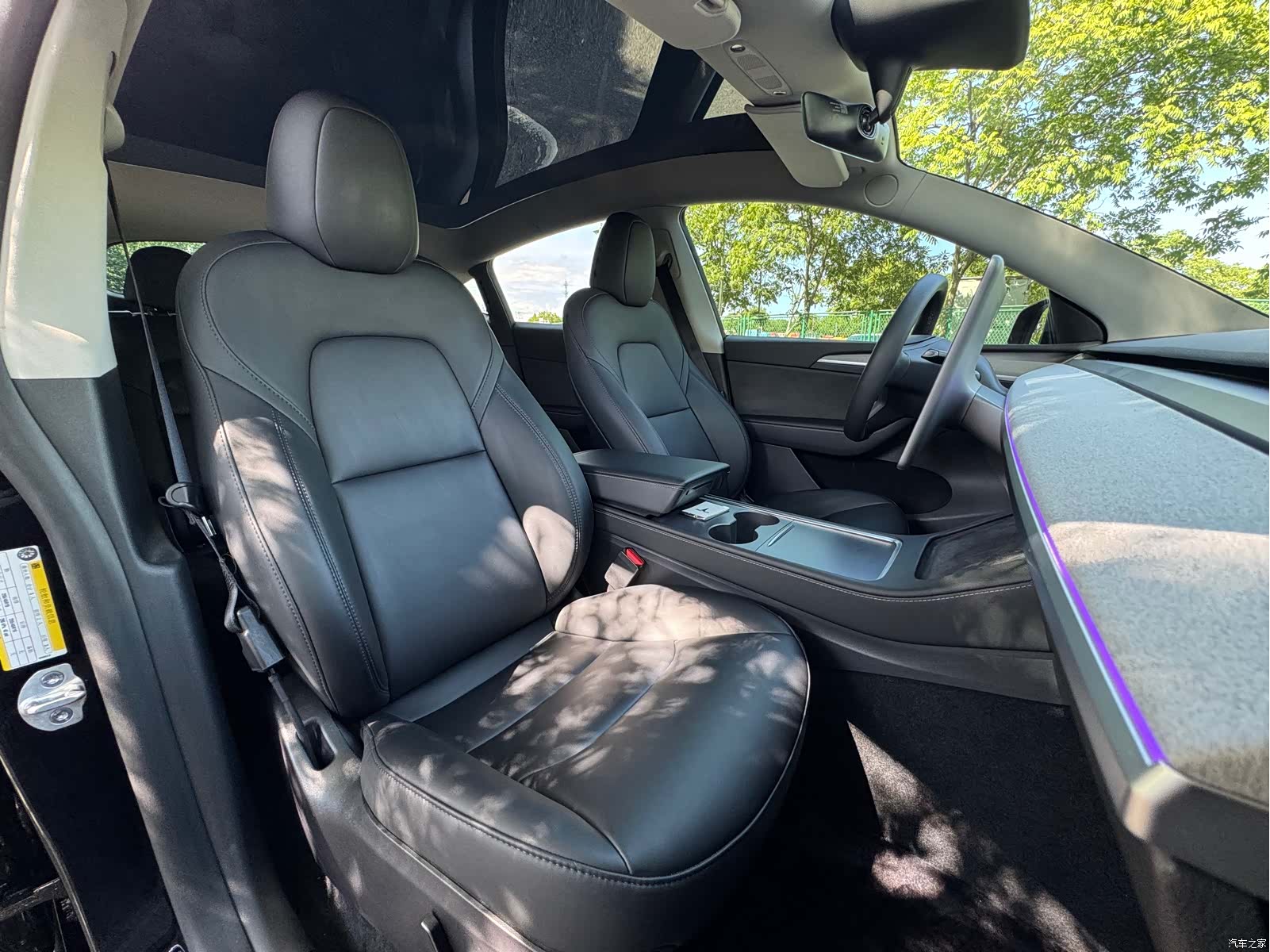 Tesla Model Y, 2023 8