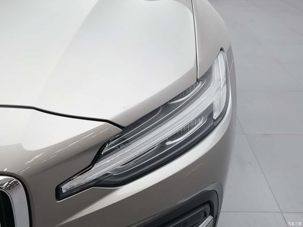 Volvo S60, 2021 7