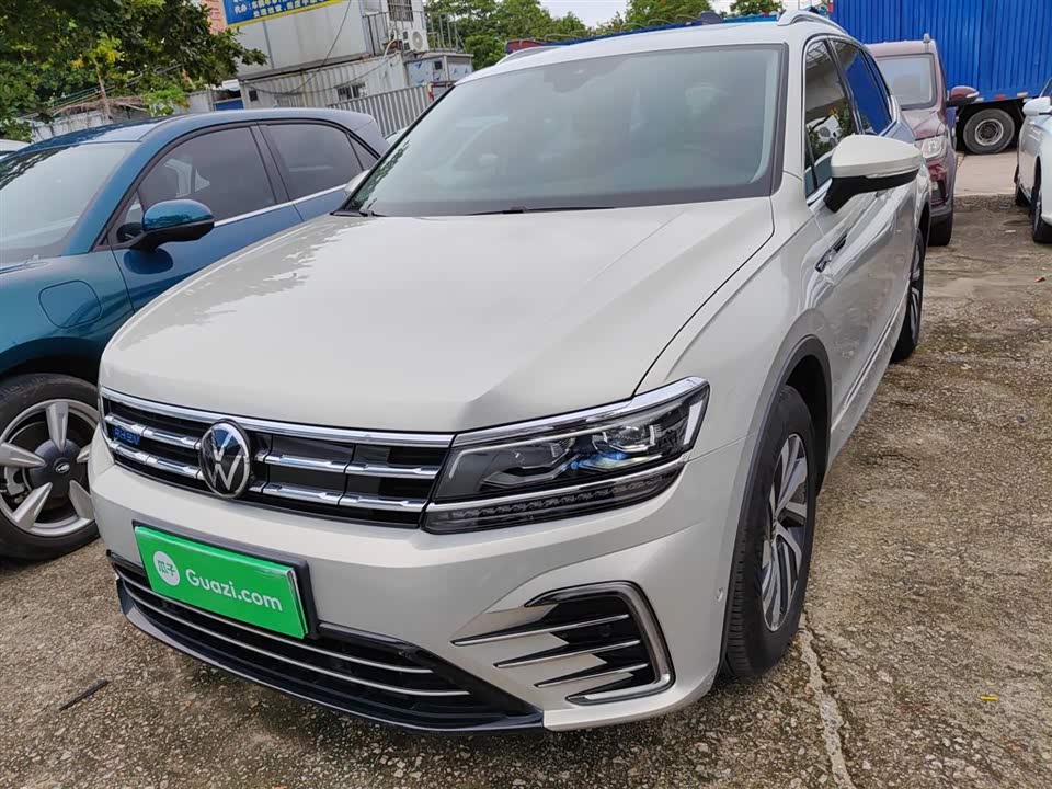 Volkswagen Tiguan L