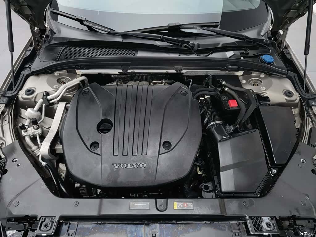 Volvo S60, 2021 6