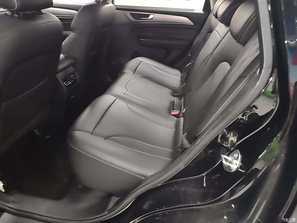 Haval M6, 2022 13