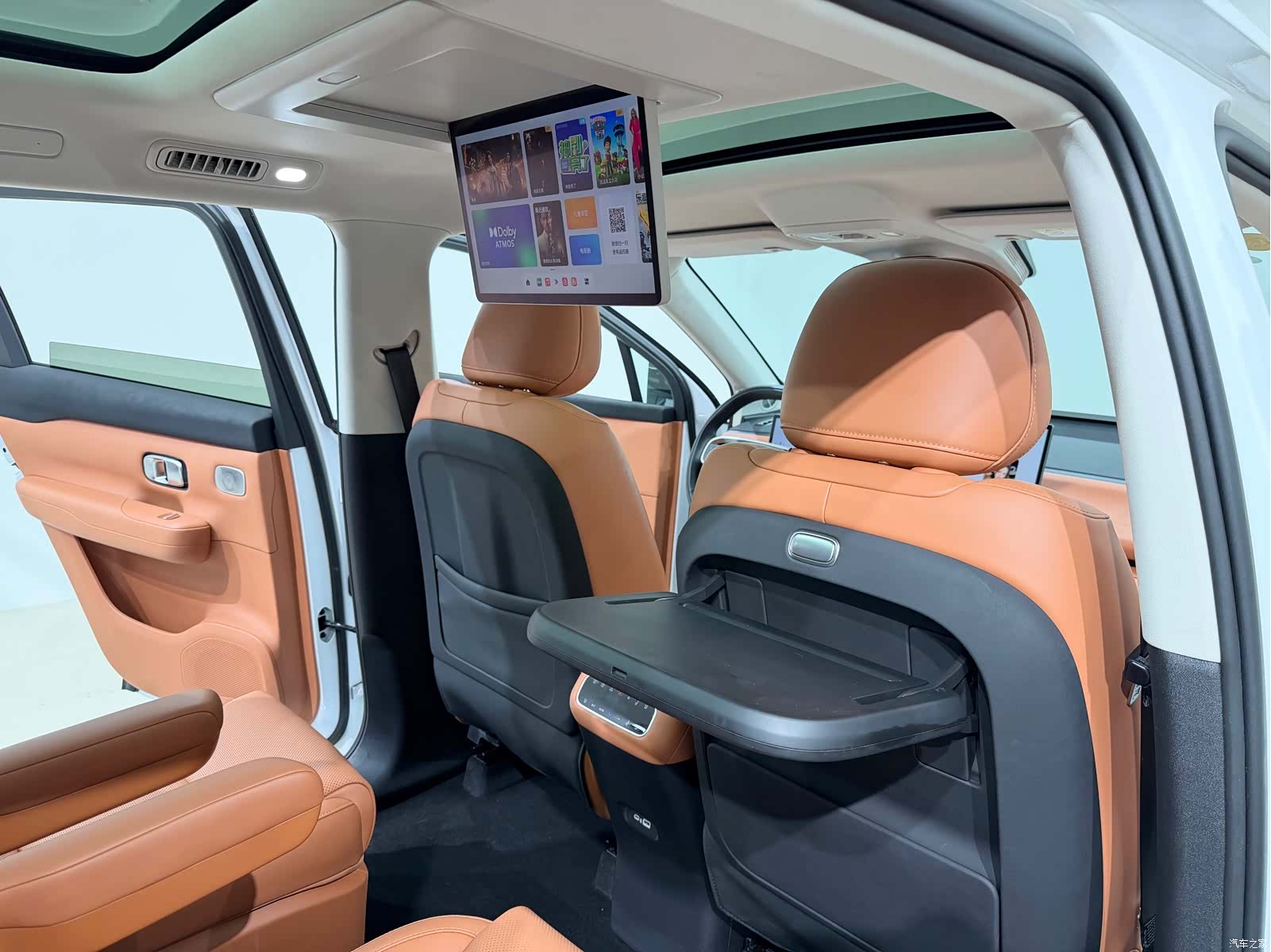 Leapmotor C16, 2025 11