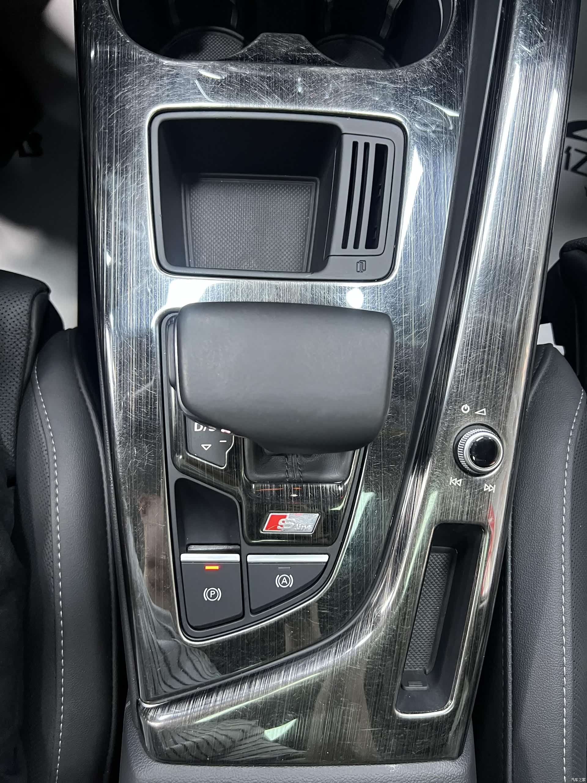 Audi A4L, 2021 22