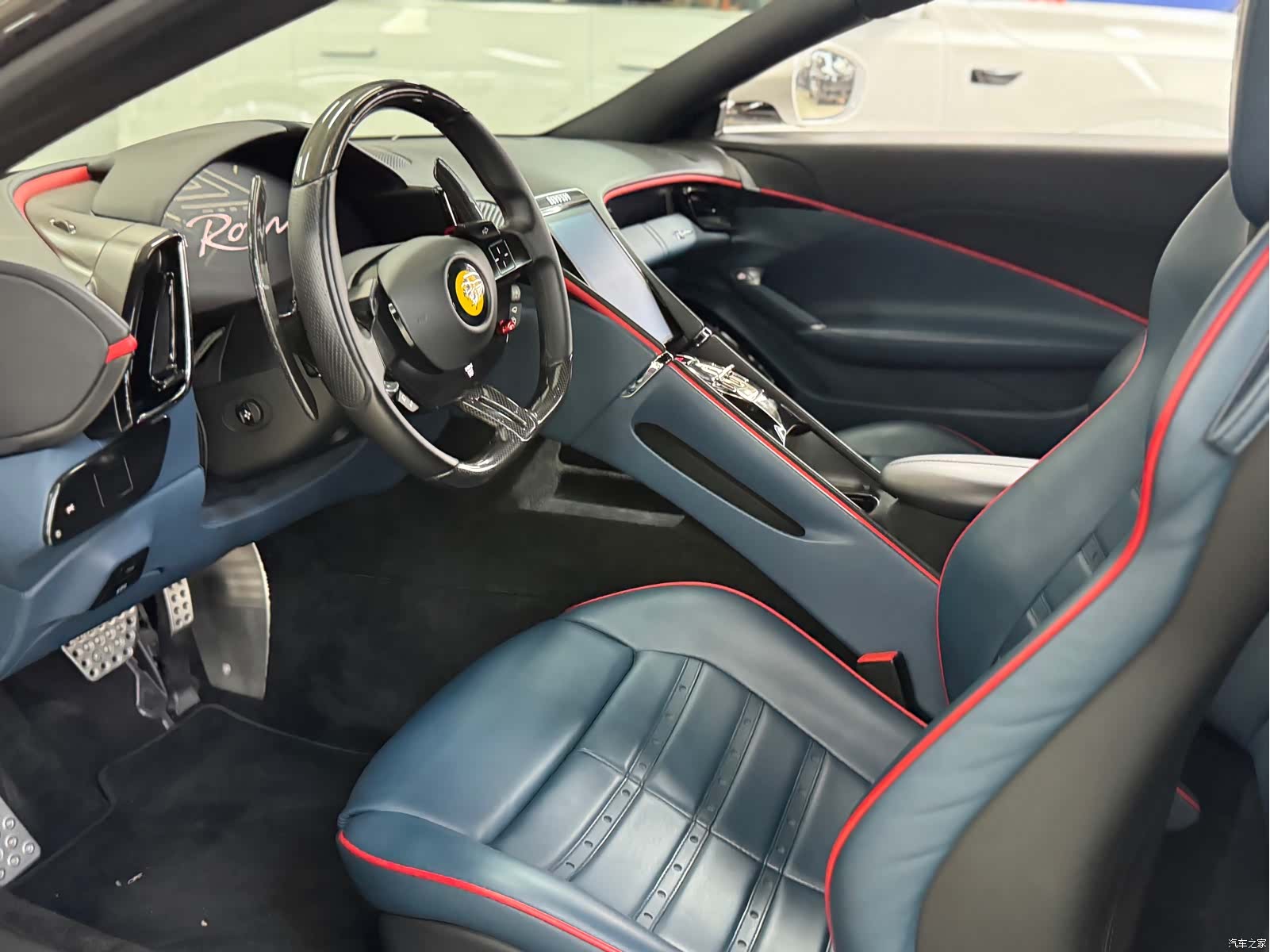 Ferrari Roma, 2021 4