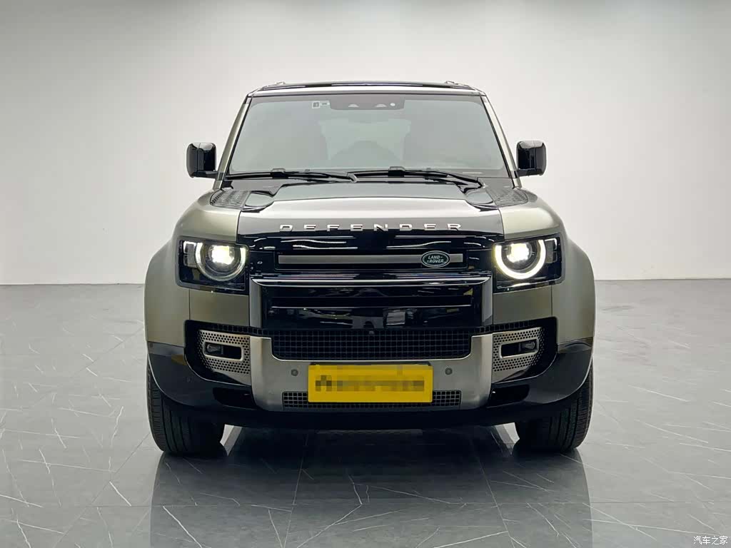 Land Rover Defender, 2022 2