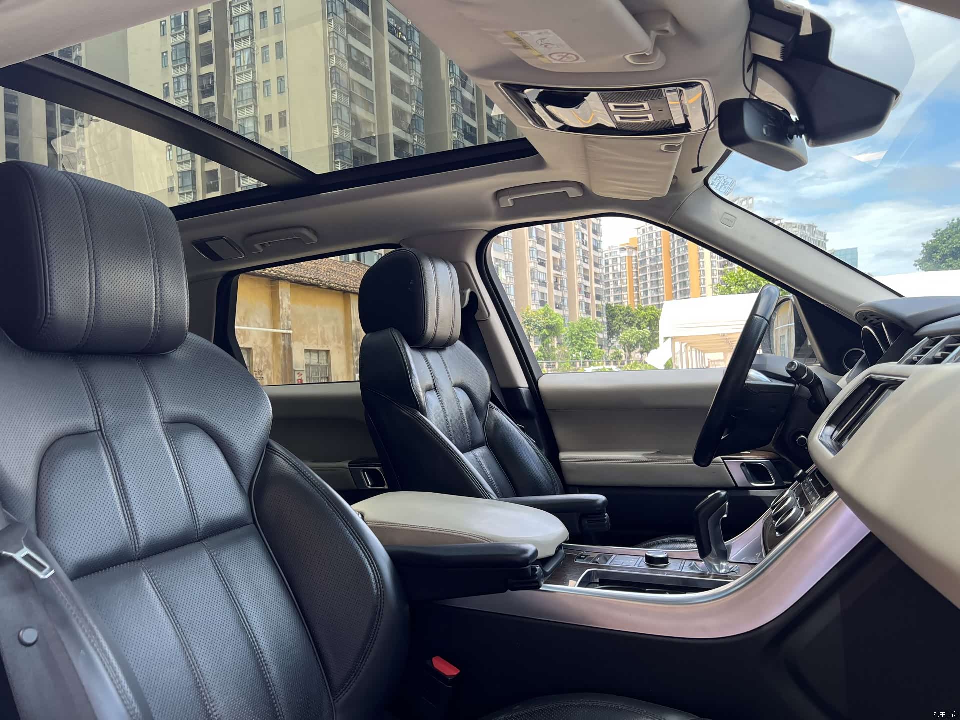 Land Rover Range Rover, 2015 10
