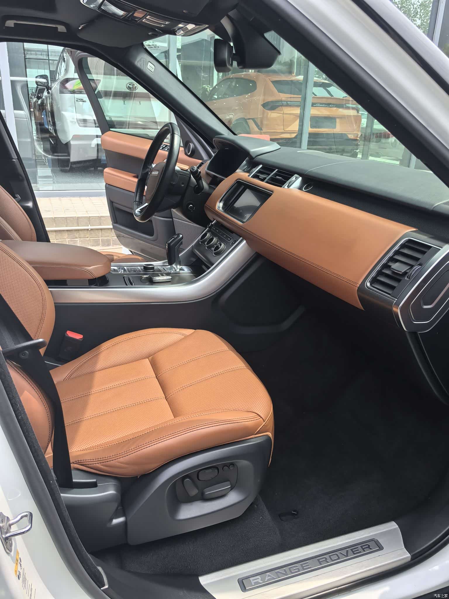 Land Rover Range Rover, 2014 9
