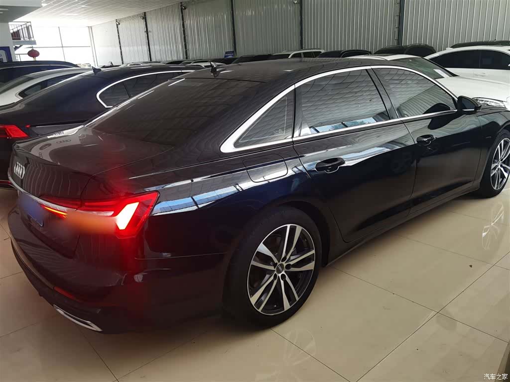 Audi A6L, 2021 9