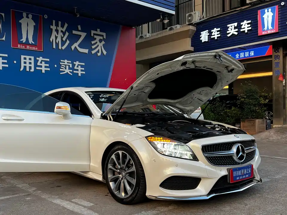 Mercedes-Benz CLS