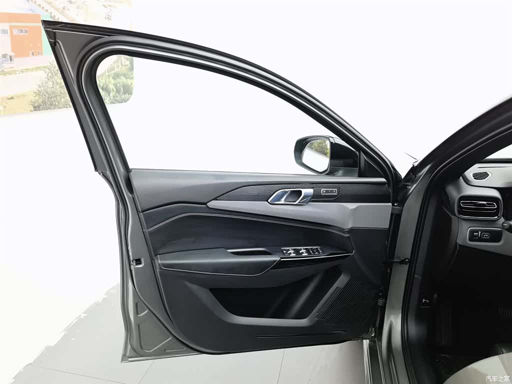 Lynk & Co 02, 2022 8
