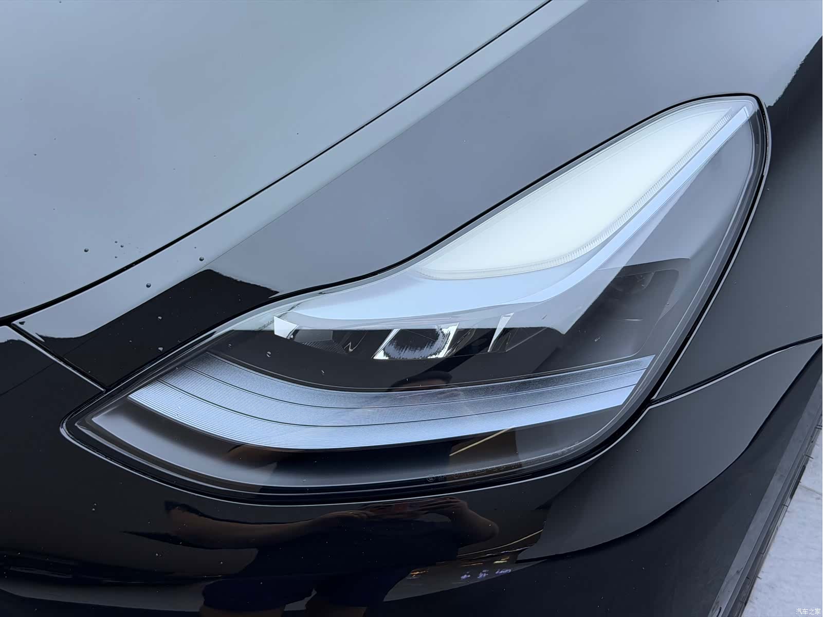 Tesla Model Y, 2024 14