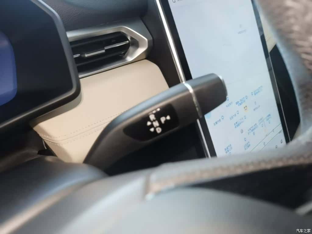 Xpeng G3, 2021 14