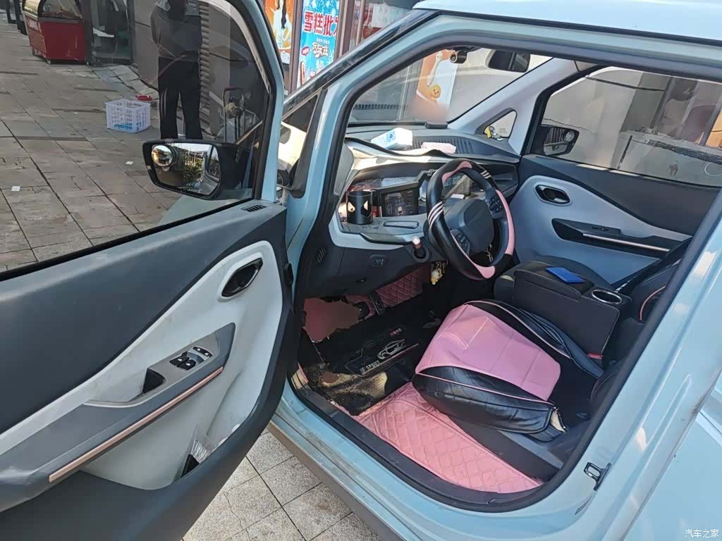 Wuling NanoEV, 2021 17