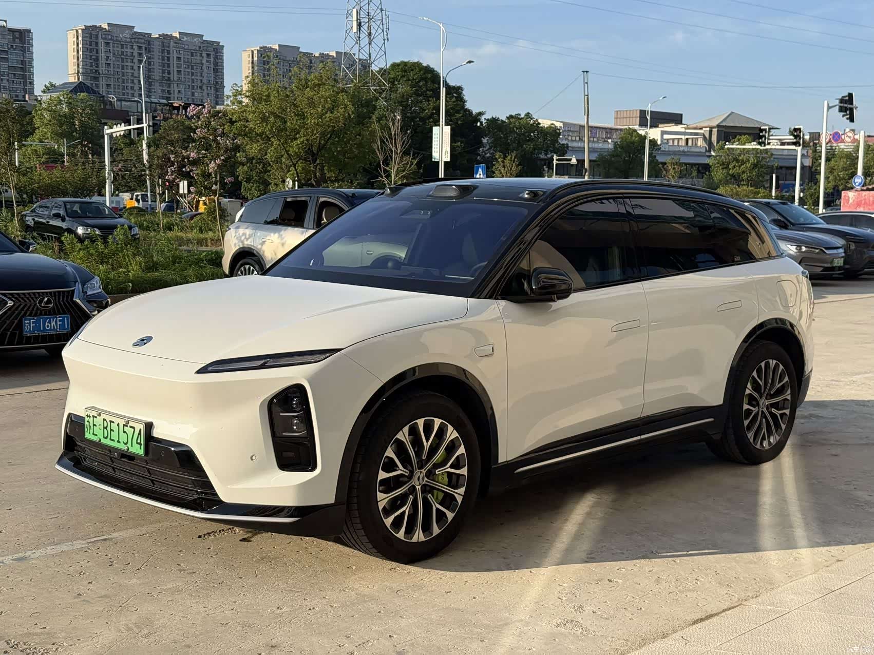 NIO ES6, 2025 1