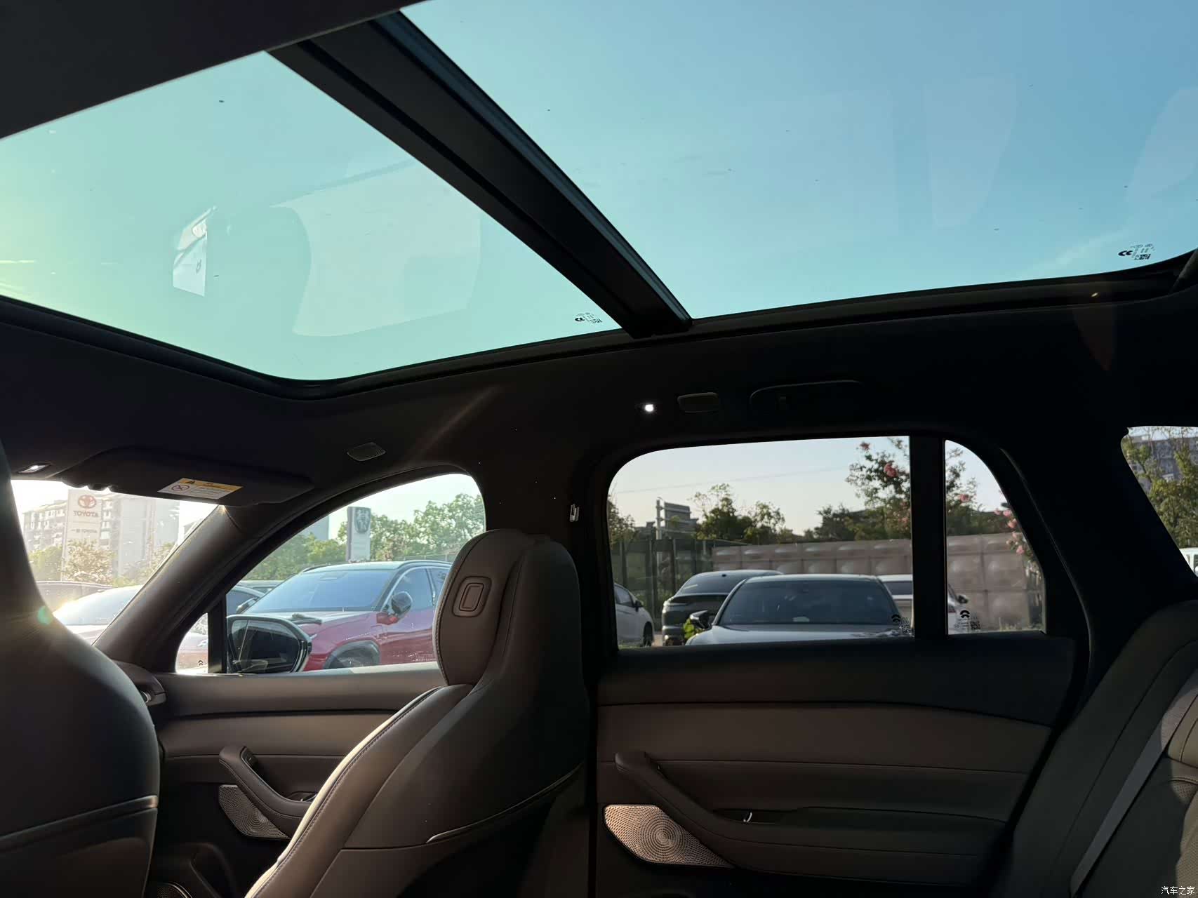 NIO ES6, 2025 10