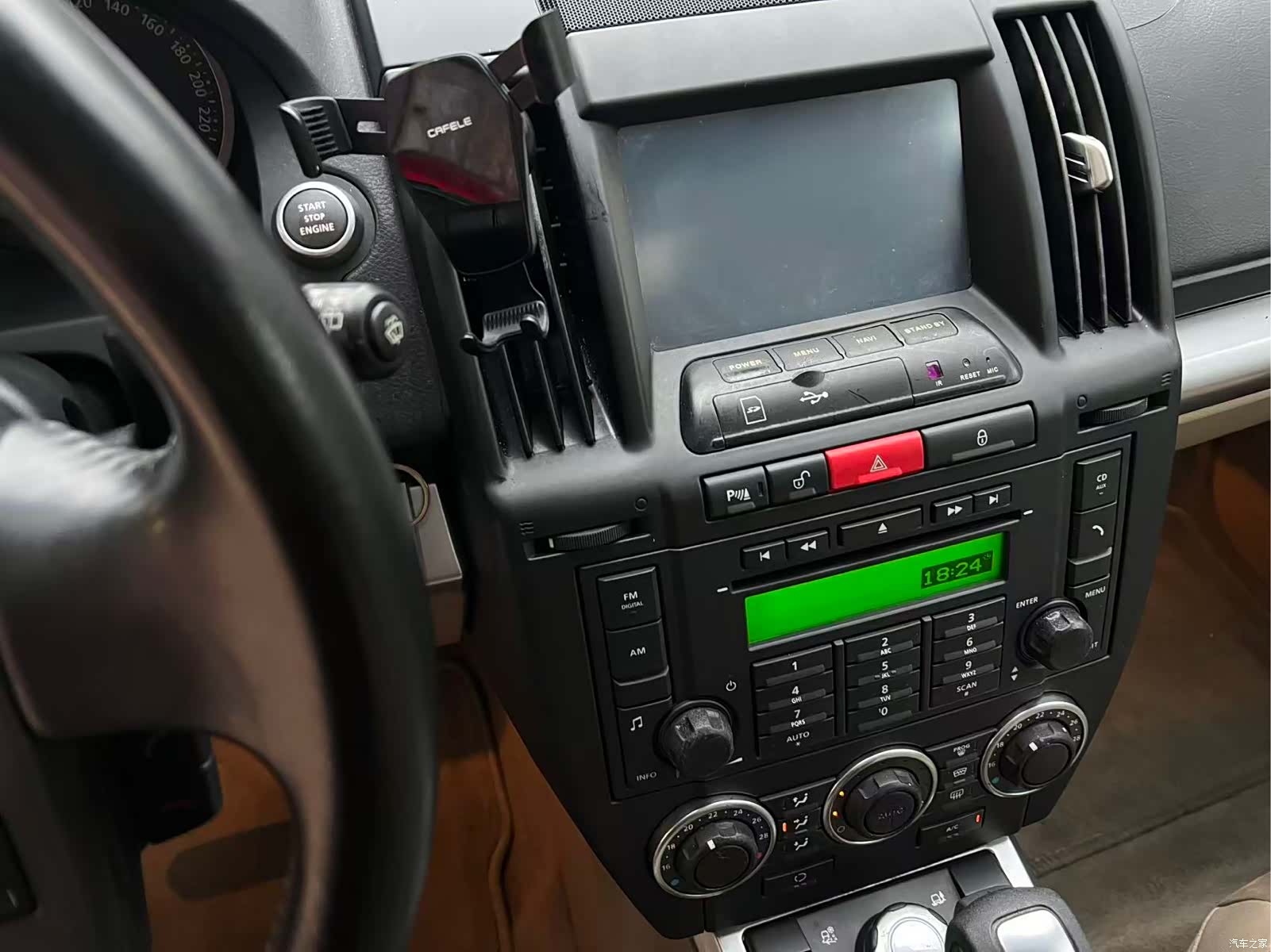 Land Rover i6, 2010 20