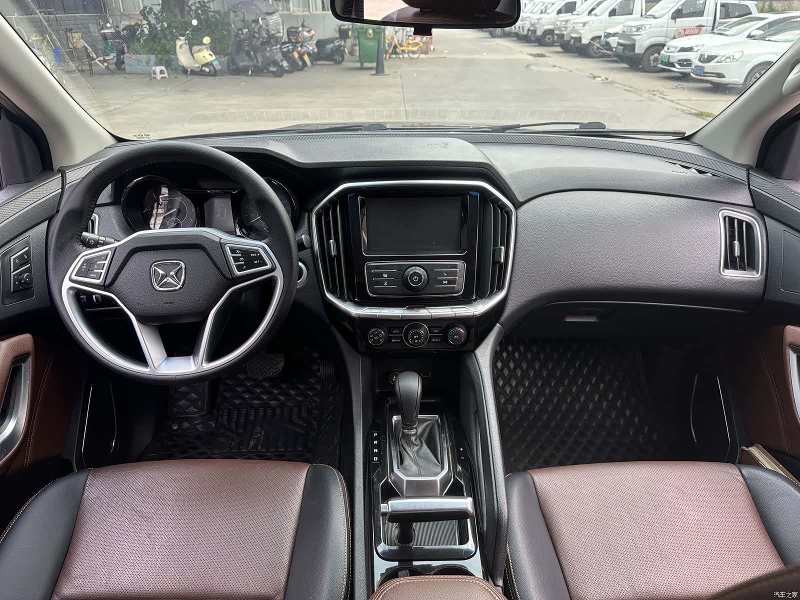 JMC S350, 2016 11