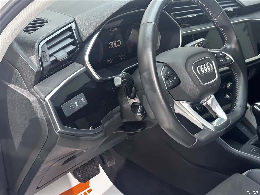 Audi Q3, 2022 16