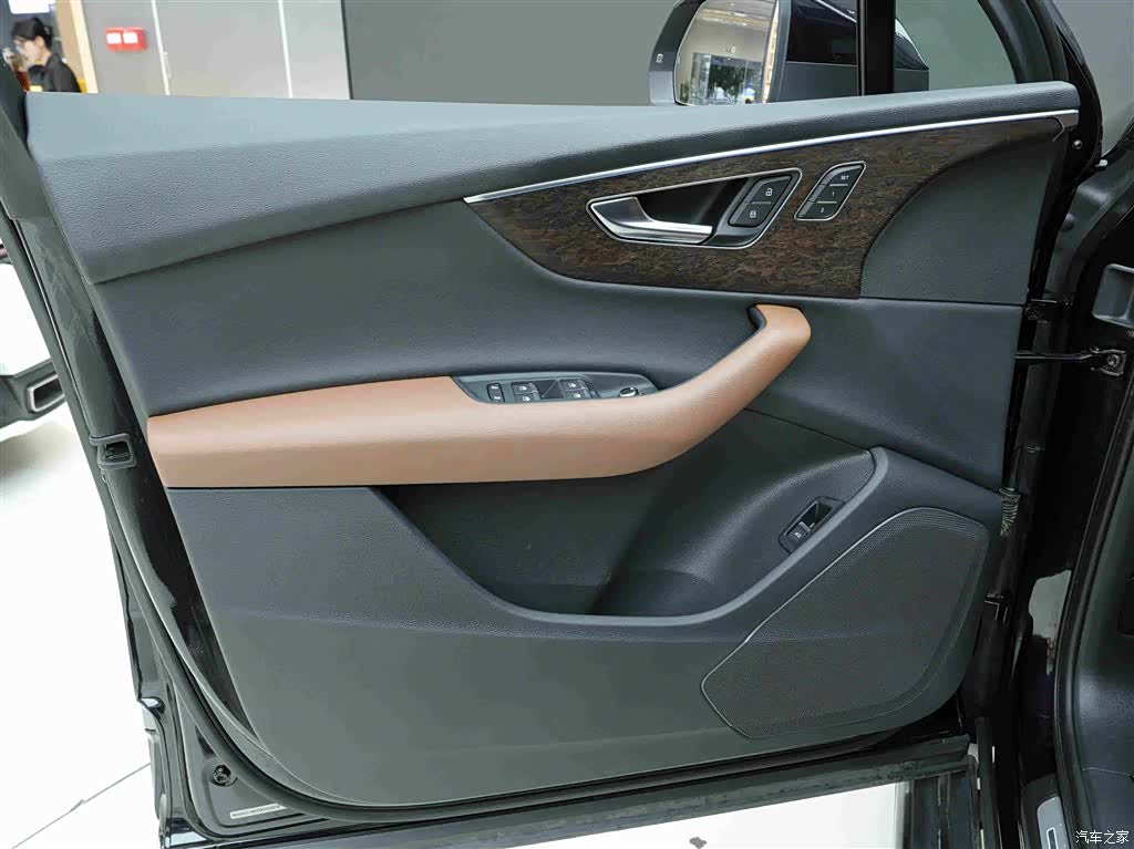 Audi Q7, 2021 14