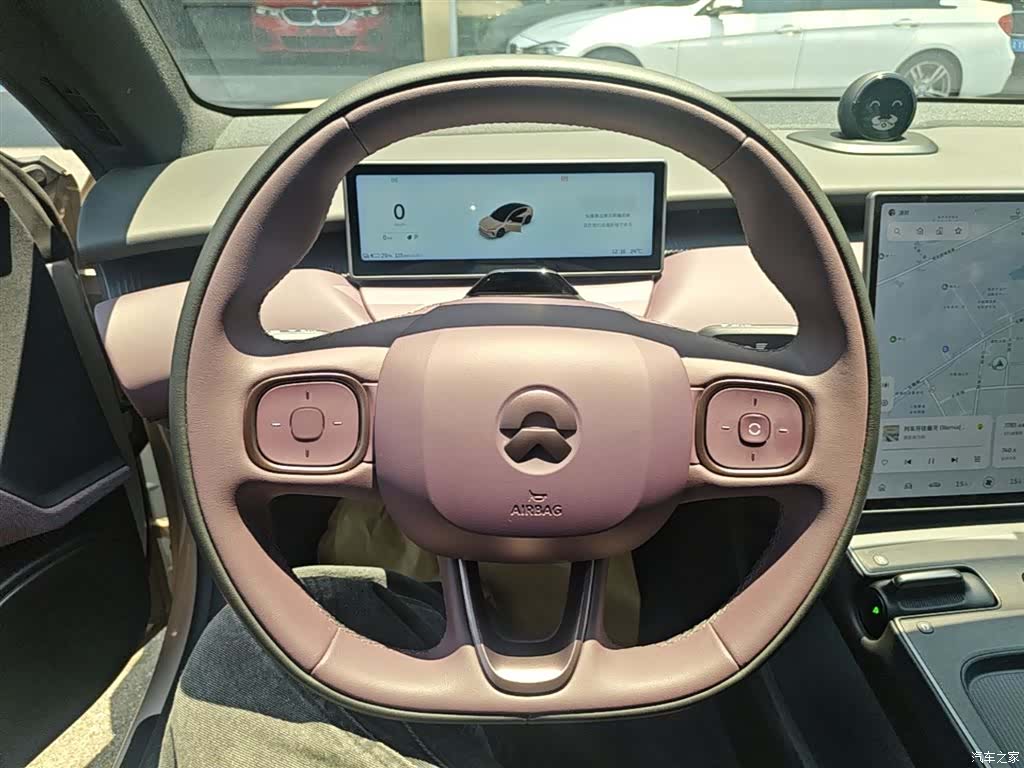 NIO ET5, 2024 11