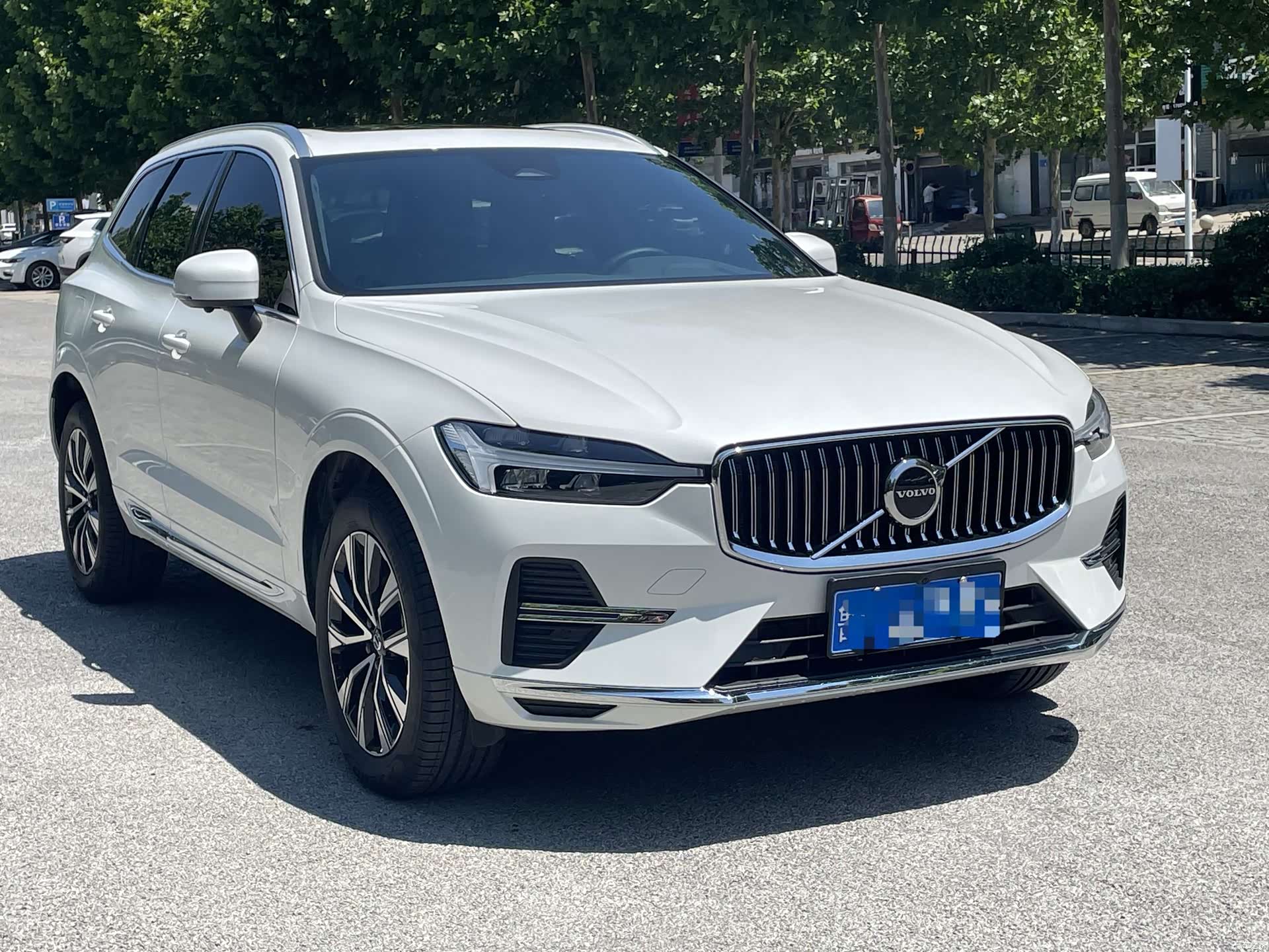 Volvo XC60, 2025 3