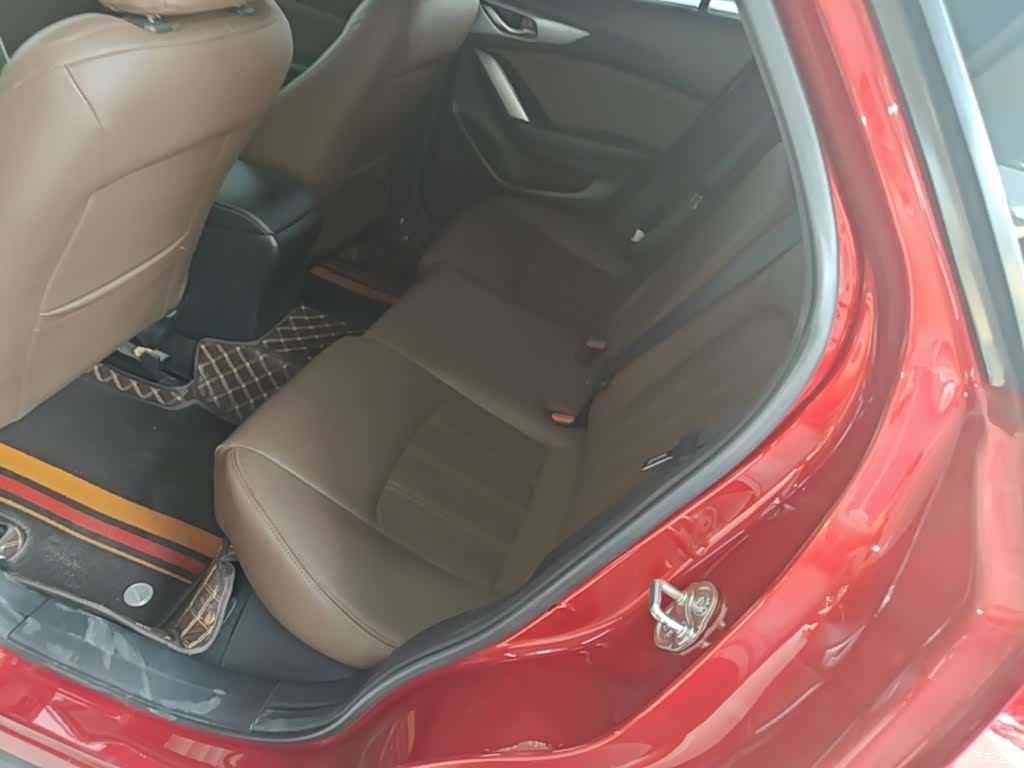 Mazda CX-4, 2019 17