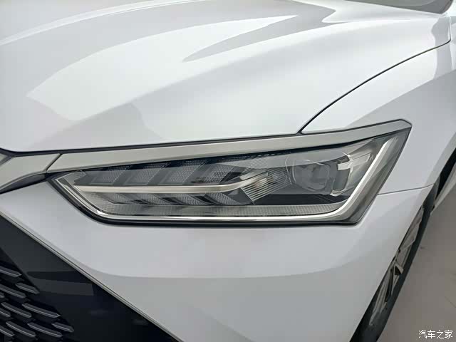 BYD Qin, 2024 15