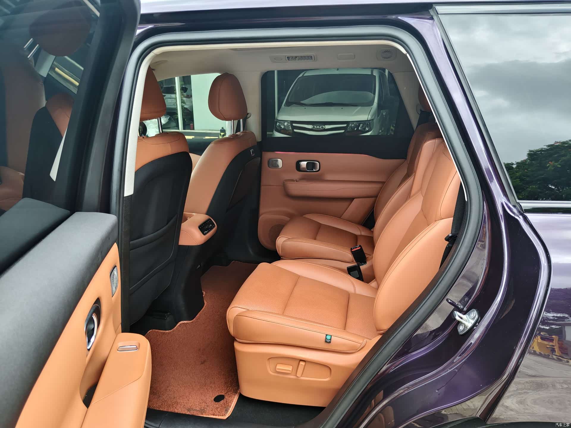 Leapmotor C16, 2024 все фото
