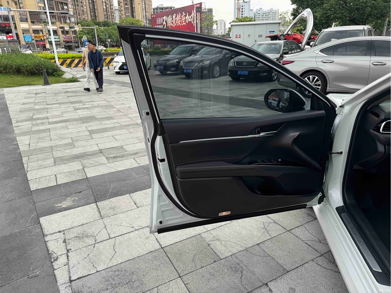 Toyota Camry, 2021 18