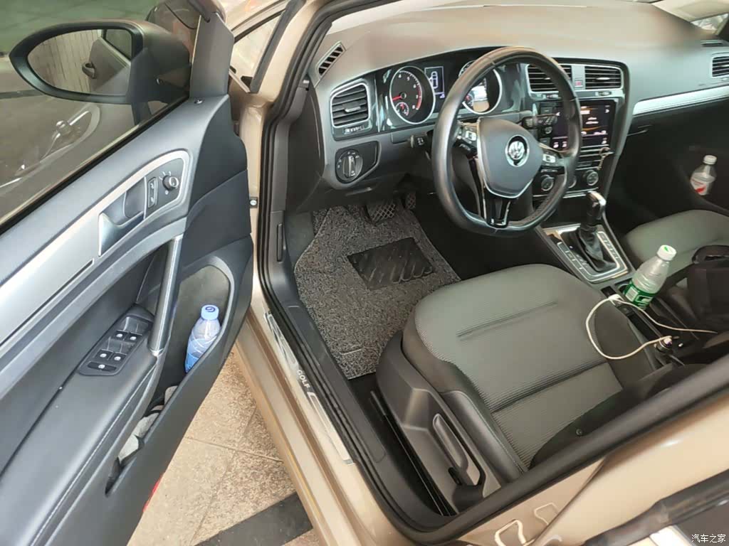 Volkswagen Golf, 2019 16