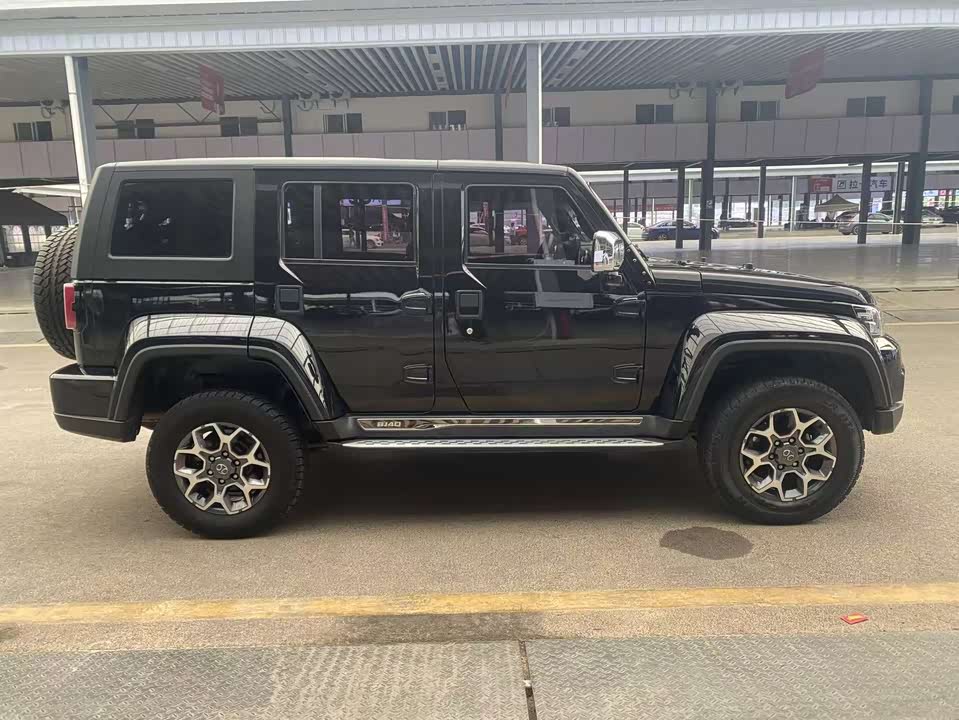 Beijing BJ40