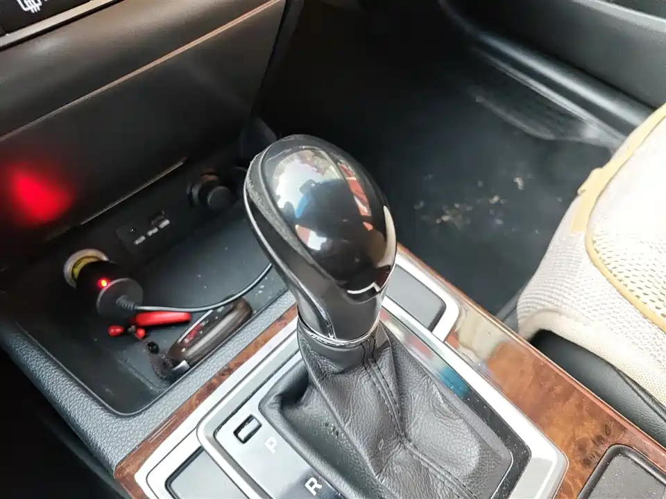 Hyundai Name picture