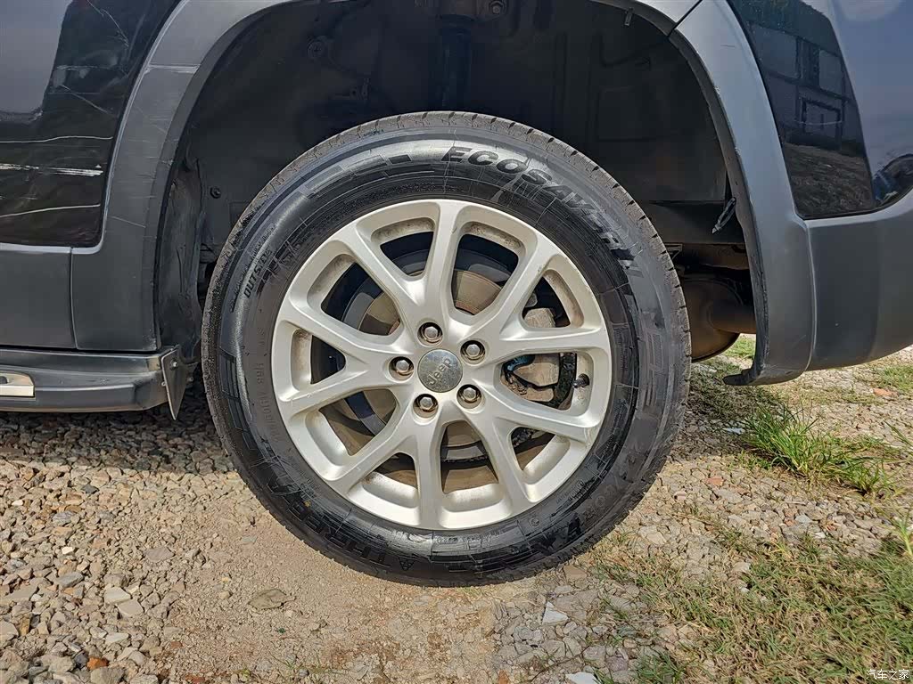 Jeep Cherokee, 2016 23