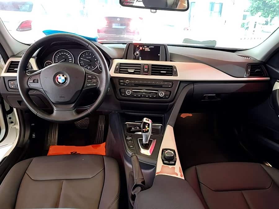 BMW 3 Series 2015, фото 9
