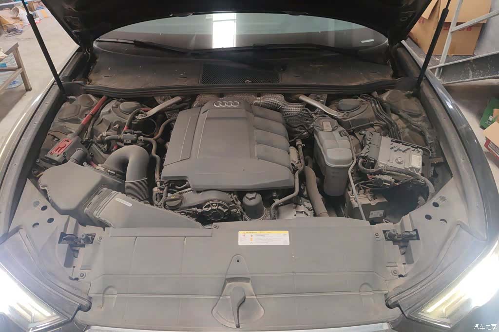 Audi A6L, 2020 10