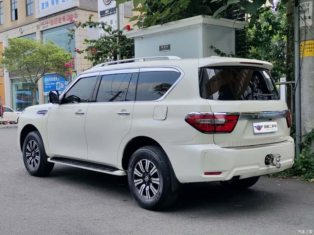 Nissan Patrol, 2020 4
