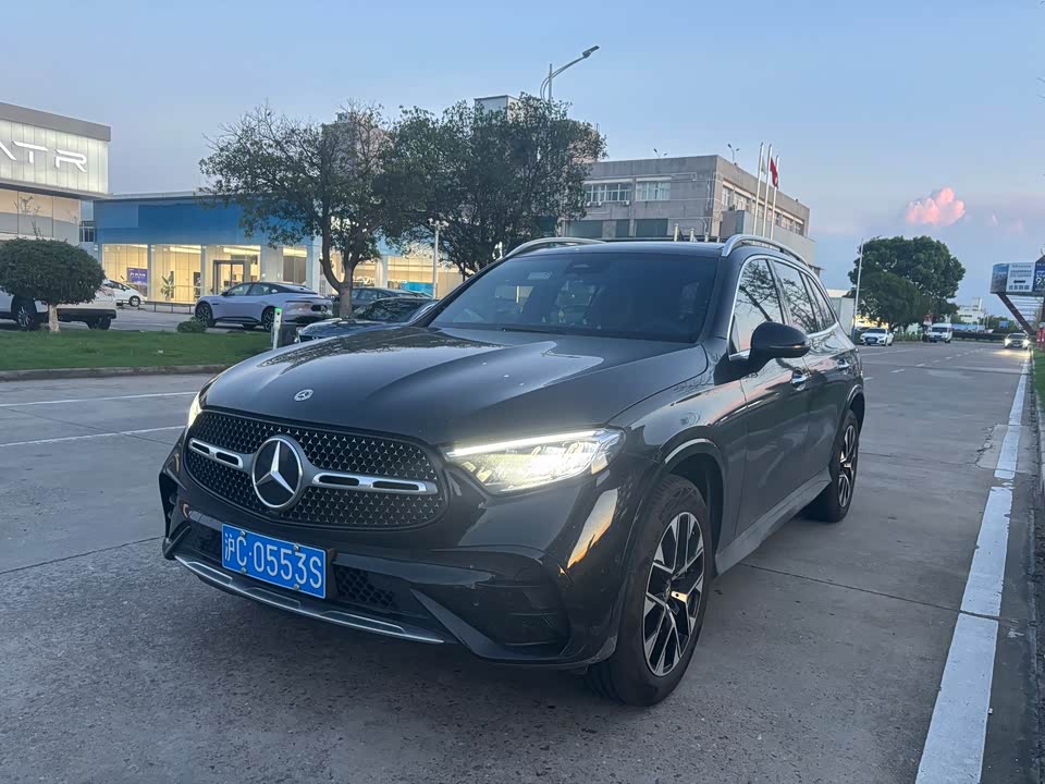 Mercedes-Benz GLC Mercedes-Benz GLC