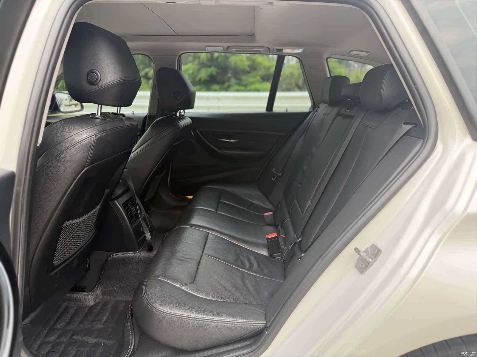 BMW 3 Series, 2014 10