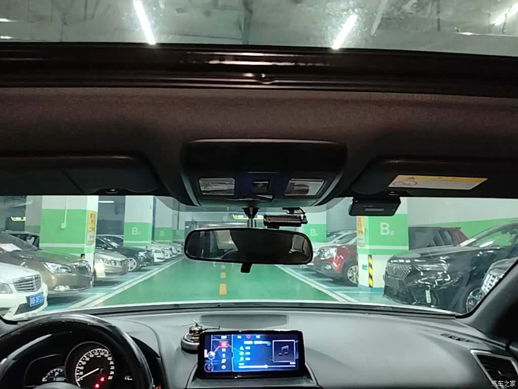 Mazda CX-4, 2019 18
