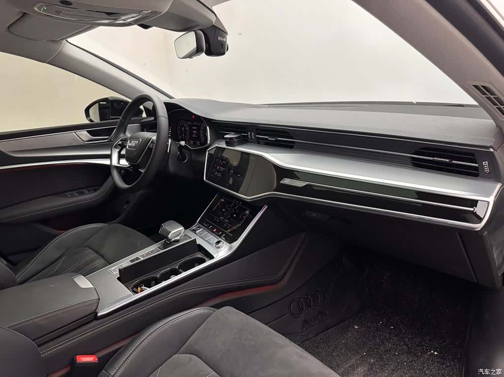 Audi A7L, 2024 11