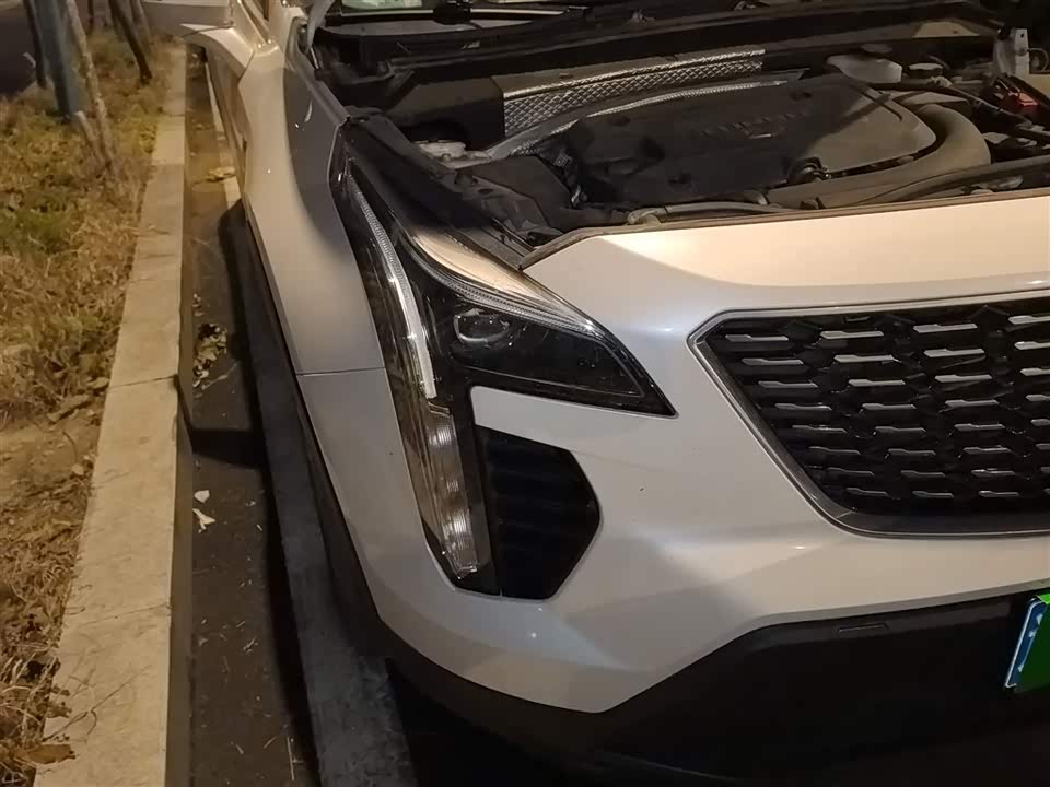 Cadillac XT4