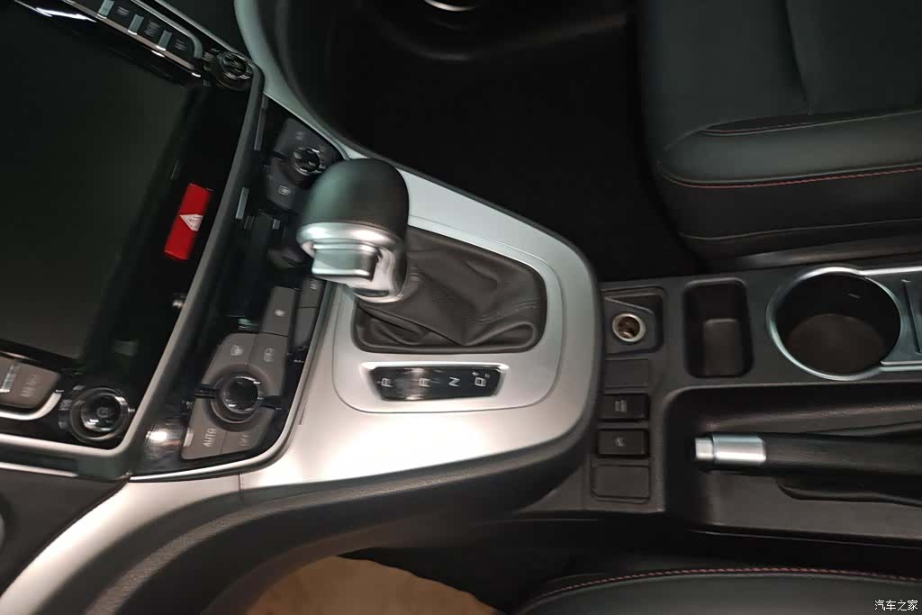 Haval M6, 2020 16