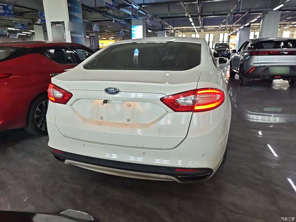 Ford Mondeo, 2014 6