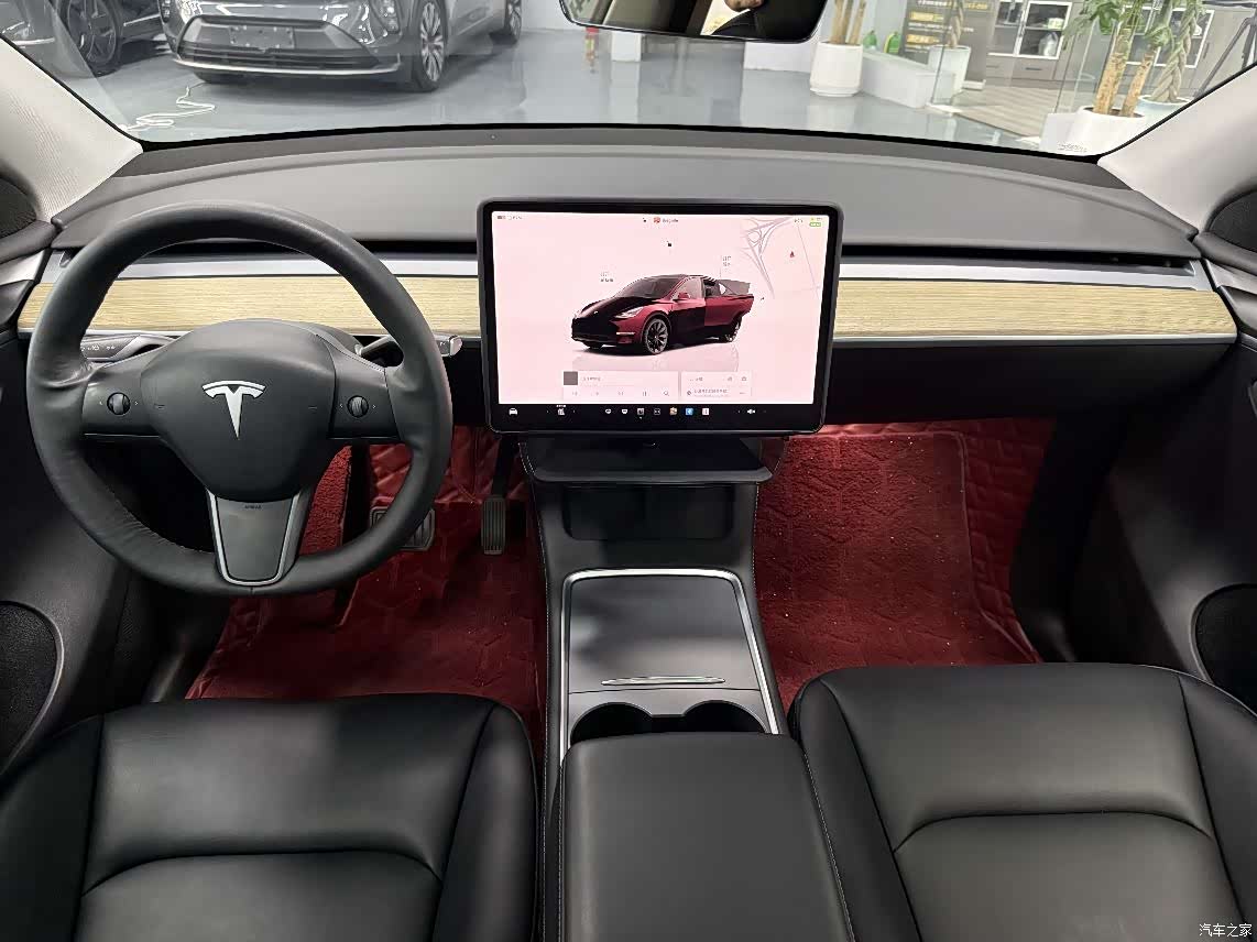 Tesla Model Y, 2023 7