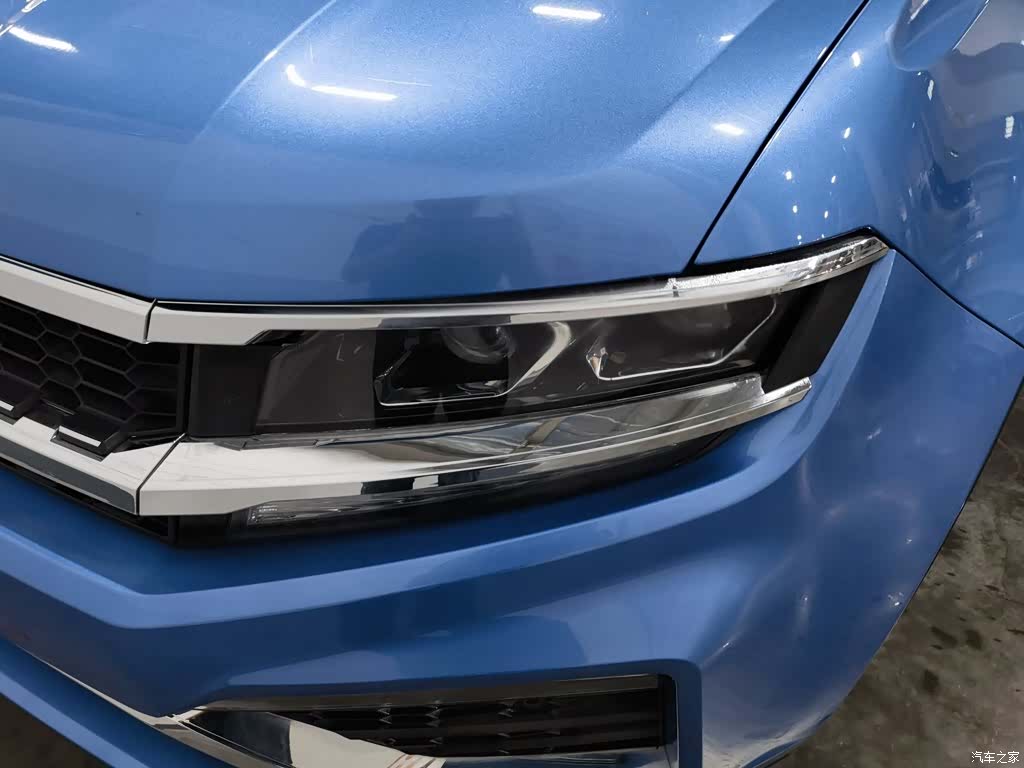 Zotye X7, 2018 7