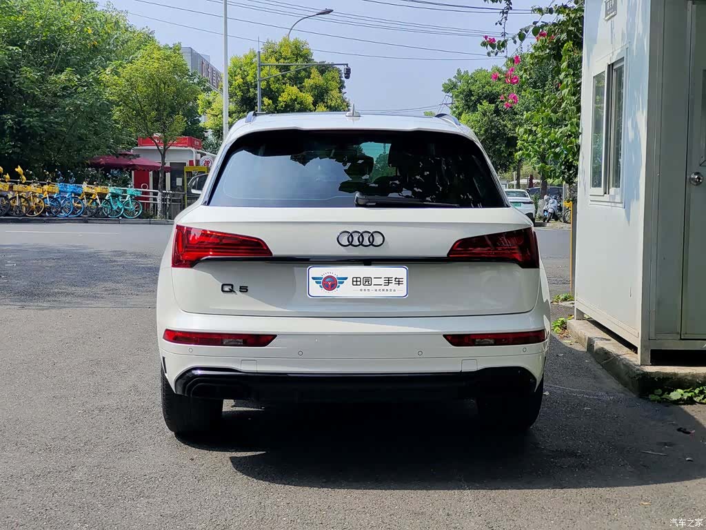 Audi Q5L, 2022 все фото