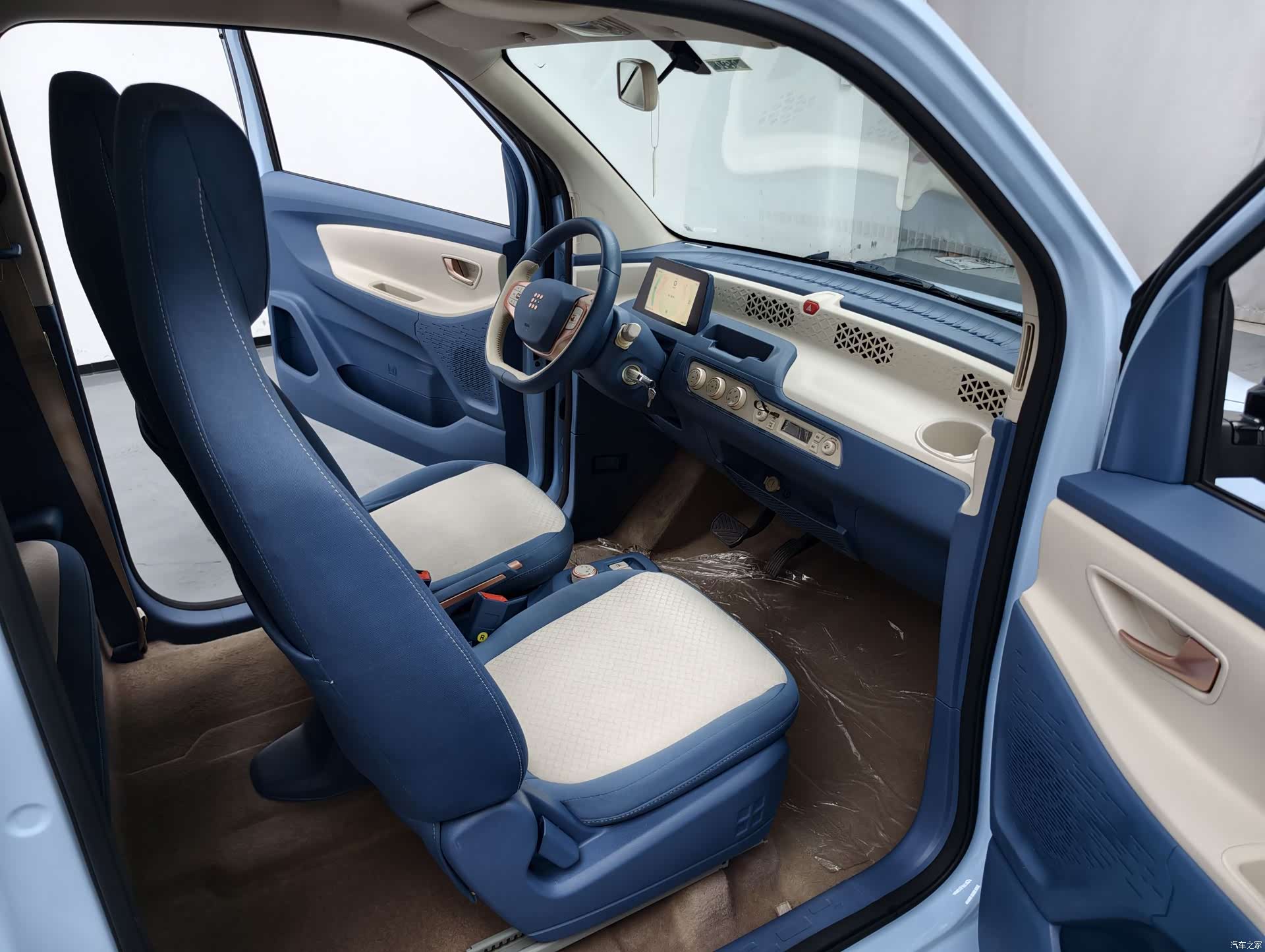 DongFeng MINIEV, 2023 13